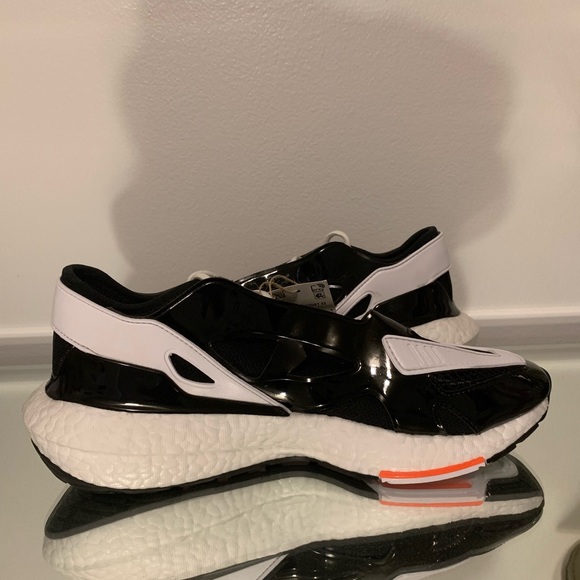Adidas Stella McCartney UltraBoost 22 Women’s Sz 9.5 - Picture 3 of 9